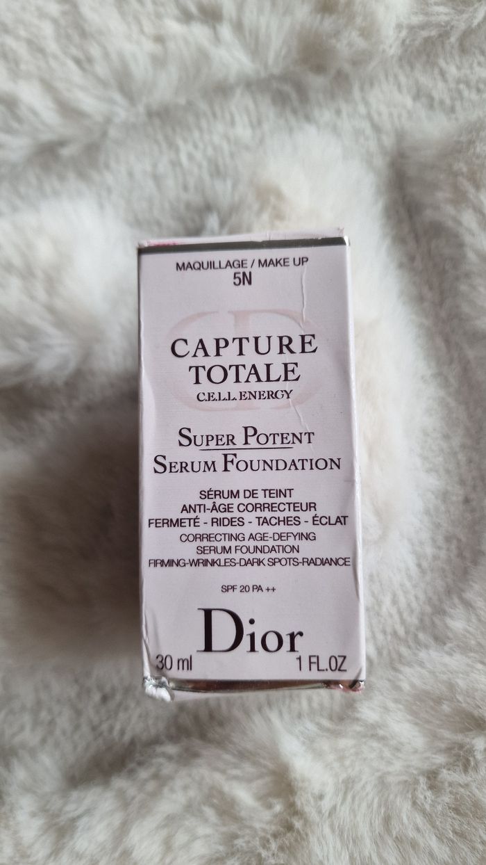 Fond de teint capture totale 5N neutral - photo numéro 7