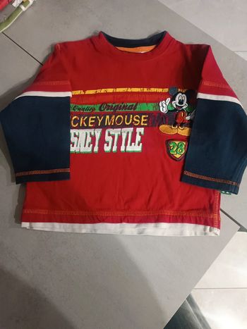 Tee short manches longues Disney by c&a taille 92 cms