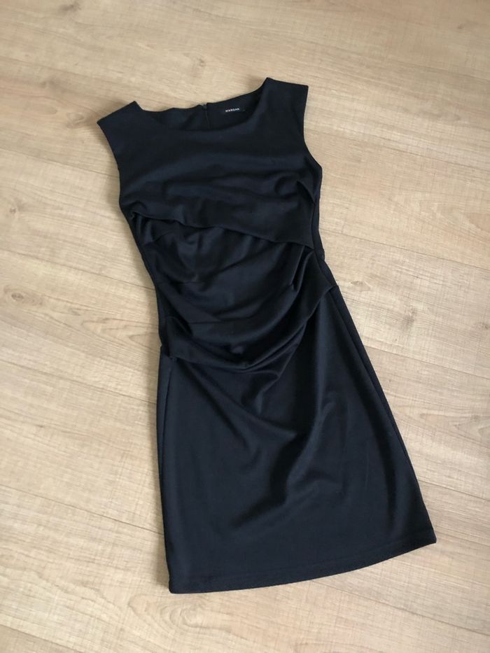 Robe noire sans manches Morgan taille XS bon état (présence de bouloches) - photo numéro 7