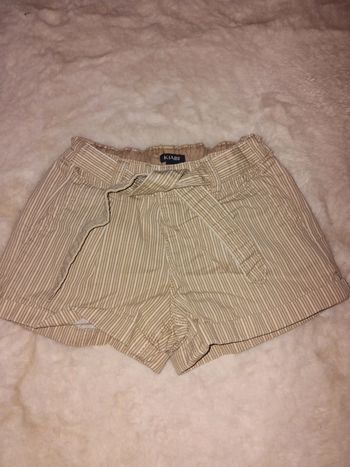 Short 3 ans