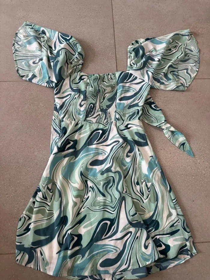 Robe verte et bleue Only, taille XS, neuve, valeur 40€ 70cm longueur - photo numéro 5