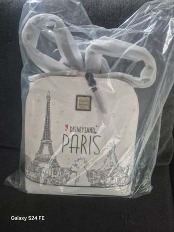 Sac disney Dooney & Bourke