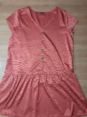 Robe courte satinée T.46