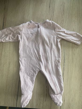 Pyjama léger 1 mois