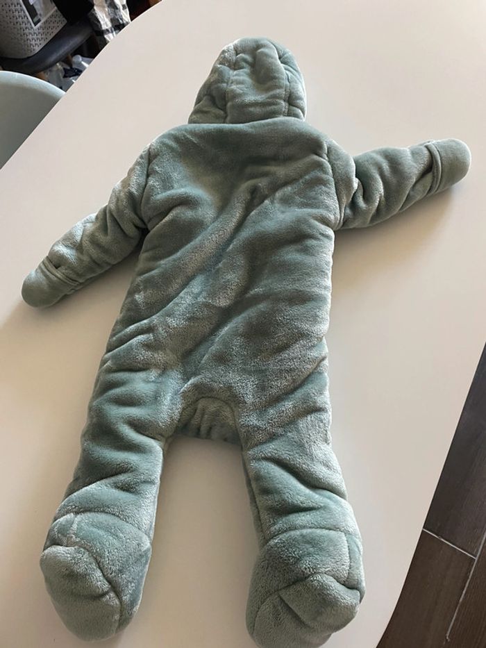 Vend combinaison chaude winnie - photo numéro 2