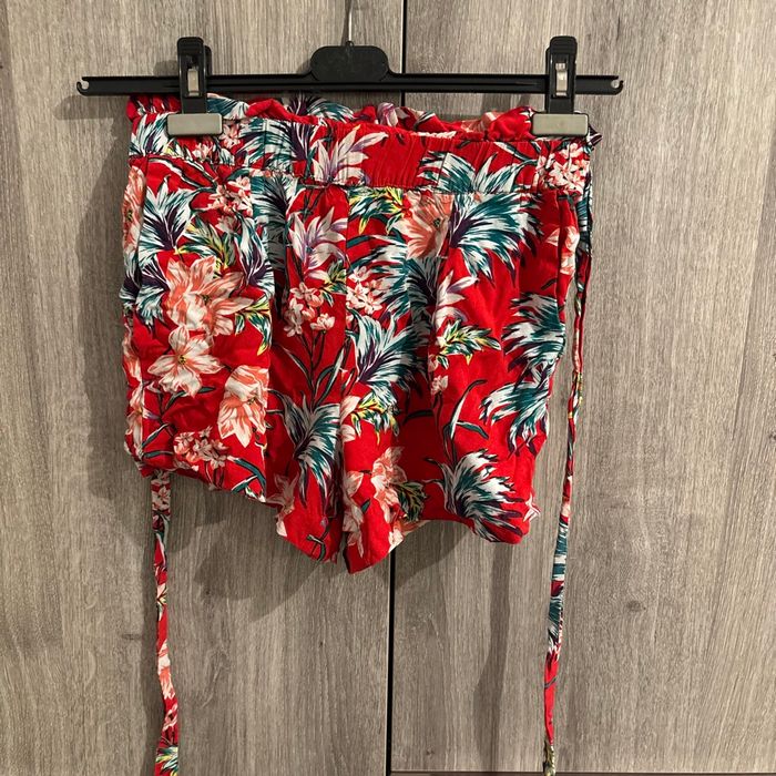 Short Promod T