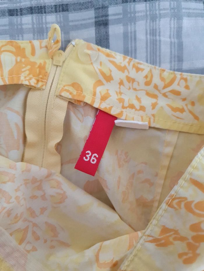 Jupe courte taille 36 u13 - photo numéro 5