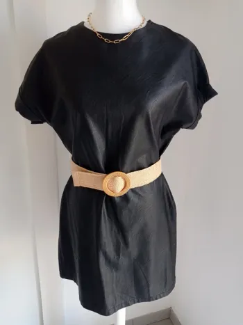 Robe noire en simili cuir New Collection