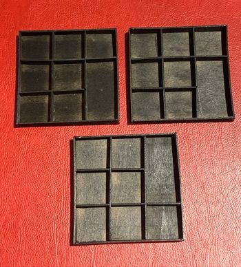 Lot 3 boîtes carrés en bois à 8 compartiments couleur noir