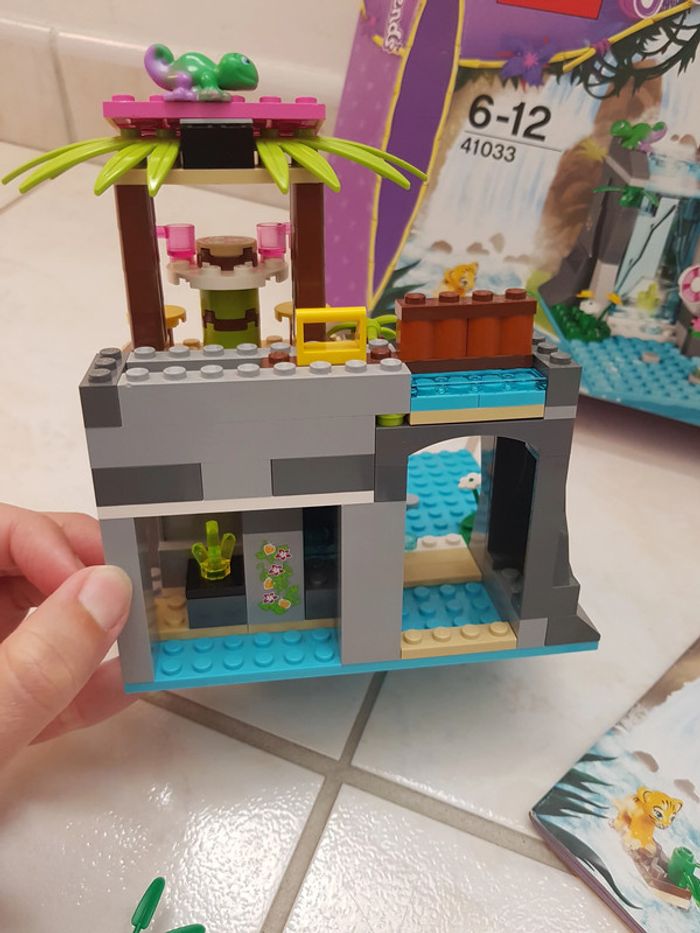 Lego Friends 41033 - Sauvetage dans les Cascades de la Jungle - photo numéro 3