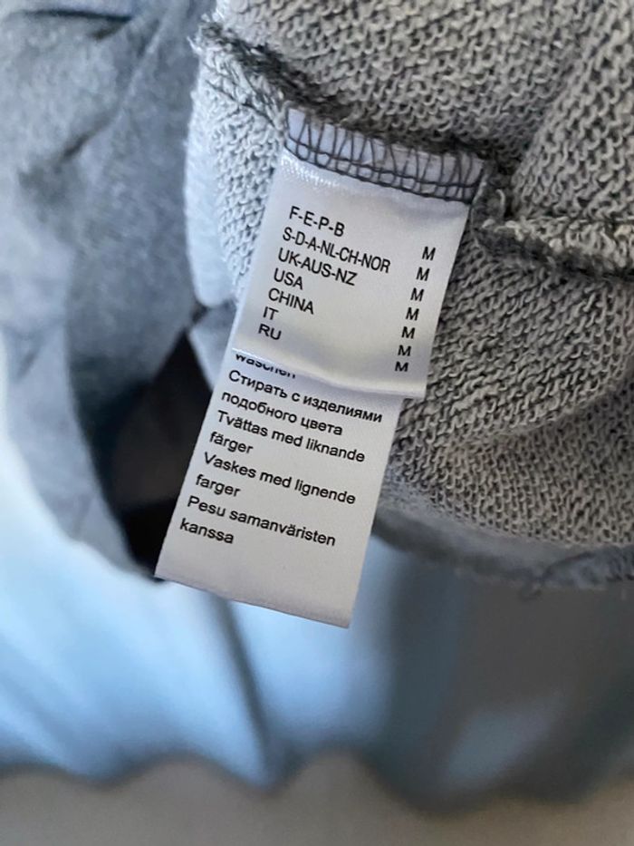 Robe pull grise - photo numéro 2