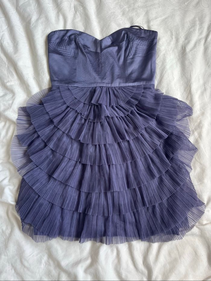 Robe de soirée BCBGMAXAZRIA violette volants
