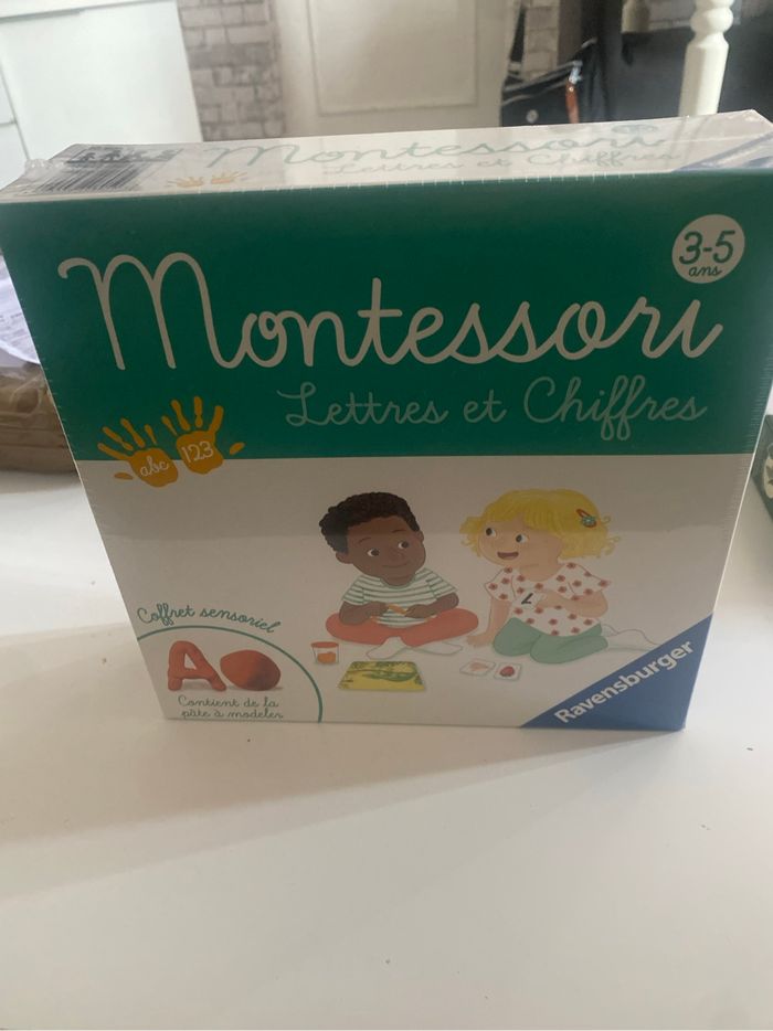 Lot de 2 jeux neufs montessori