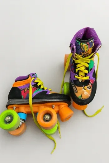 Patins à roulettes vintage colorés – semelle 21 cm
