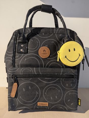 Cabaia X Smiley Adventurer S