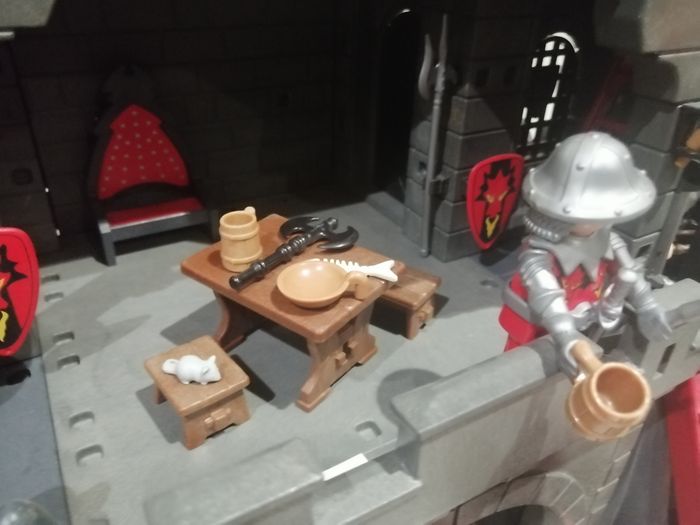 Grand château playmobil - photo numéro 5