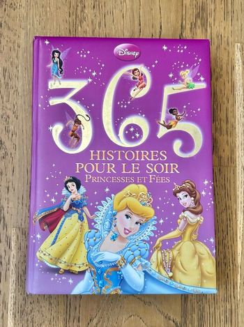 Livre "365 histoires pour le soir princesses et fées"
