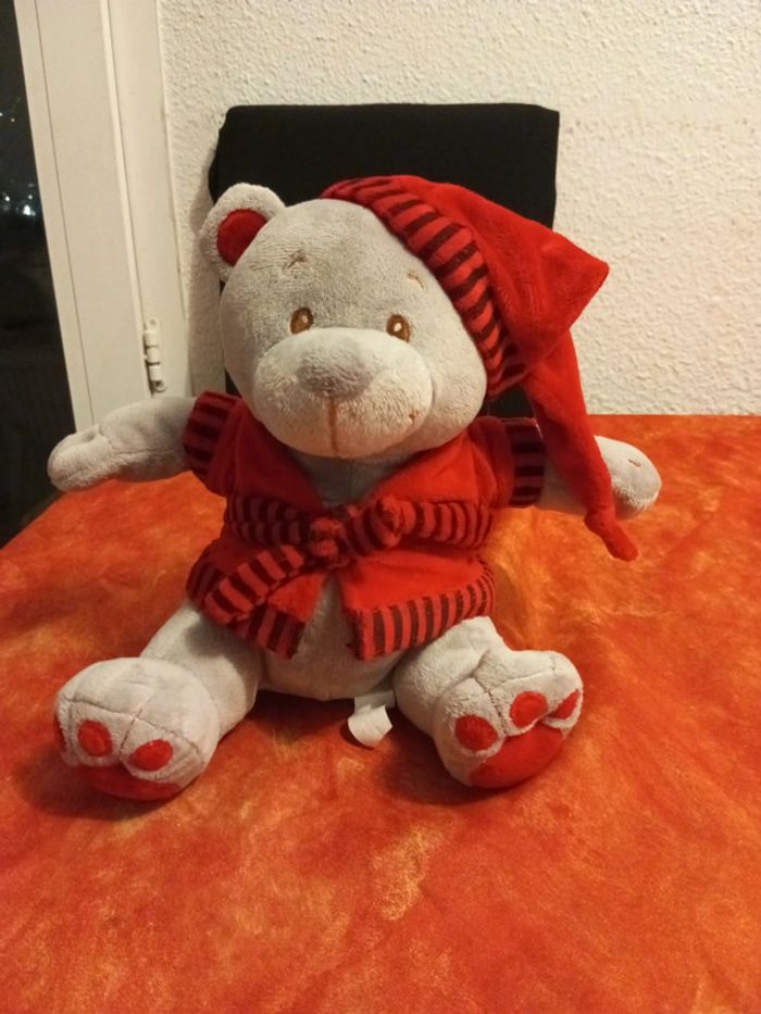 Ours gros avec peignoir et bonnet, Pluche Party