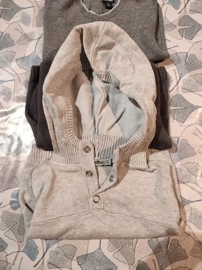 Lot pulls - photo numéro 3