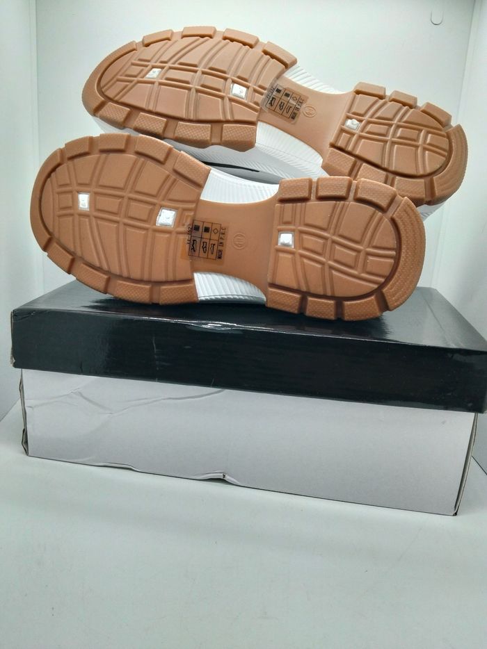 Basket jadore taille 41 - photo numéro 4