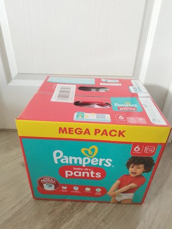 Mega pack Pampers baby dry pants taille 6
