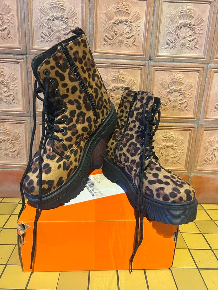 Bottines Militaires Léopard 🐆 - Taille 40 - NEUVES - photo numéro 2