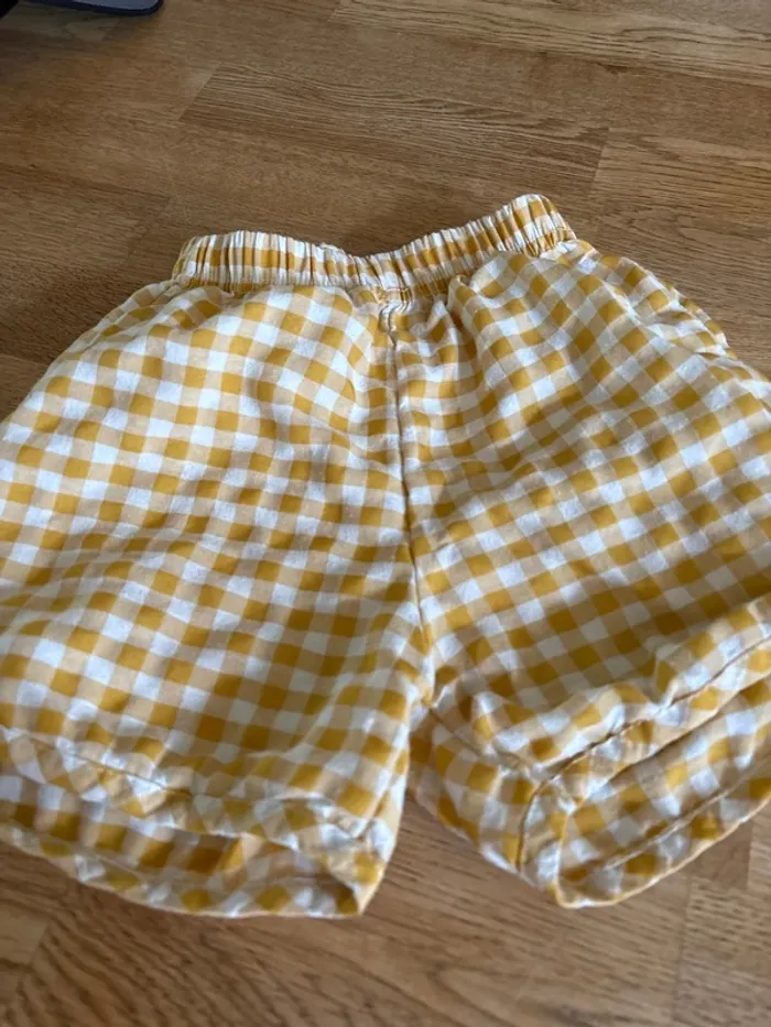 Shorts a carreaux - photo numéro 3