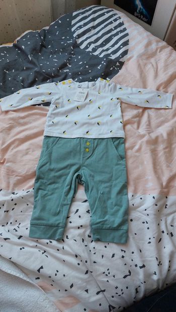 Combinaison 6 mois marese