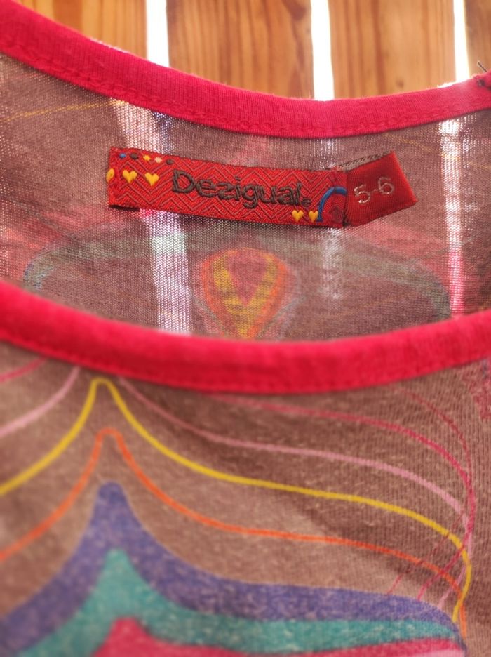 Robe desigual 5 ans - photo numéro 3