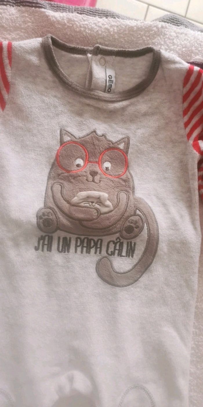 Pyjama - photo numéro 2