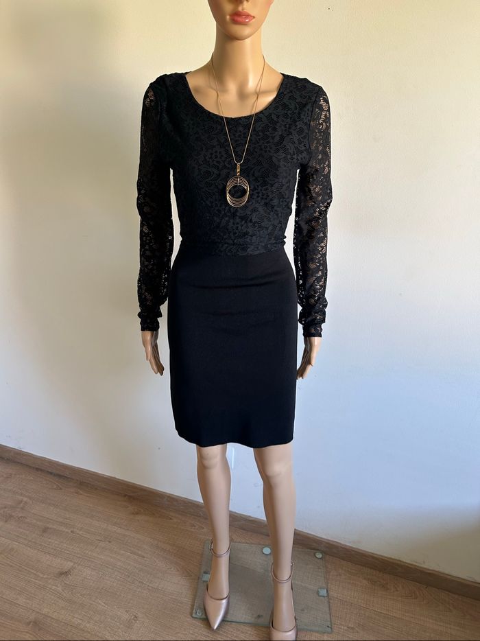 Robe noire neuve avec dentelle Morgan taille M (valeur 85€) - photo numéro 3