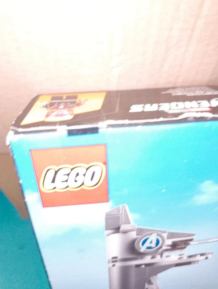 Lego 40334 avengers tower - photo numéro 3
