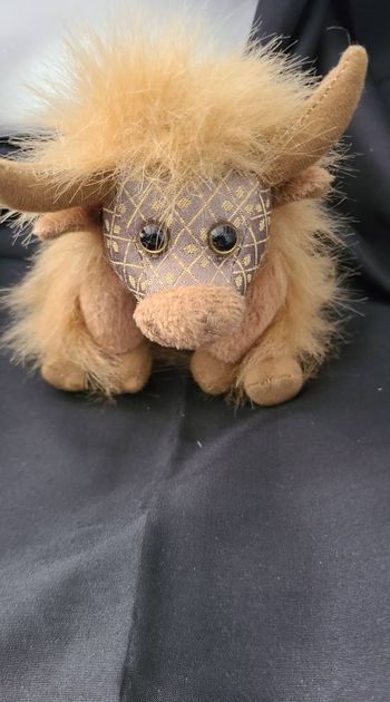 Dora Designs Angus le taureau des Highlands par Dora Designs