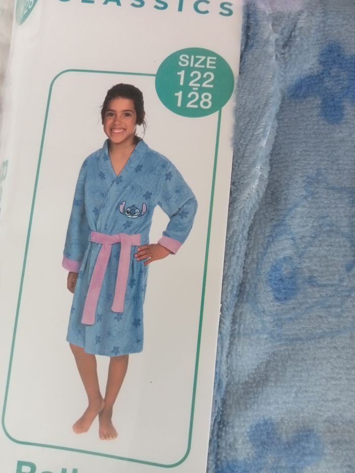 Peignoir Stitch 7/8 ans - photo numéro 3