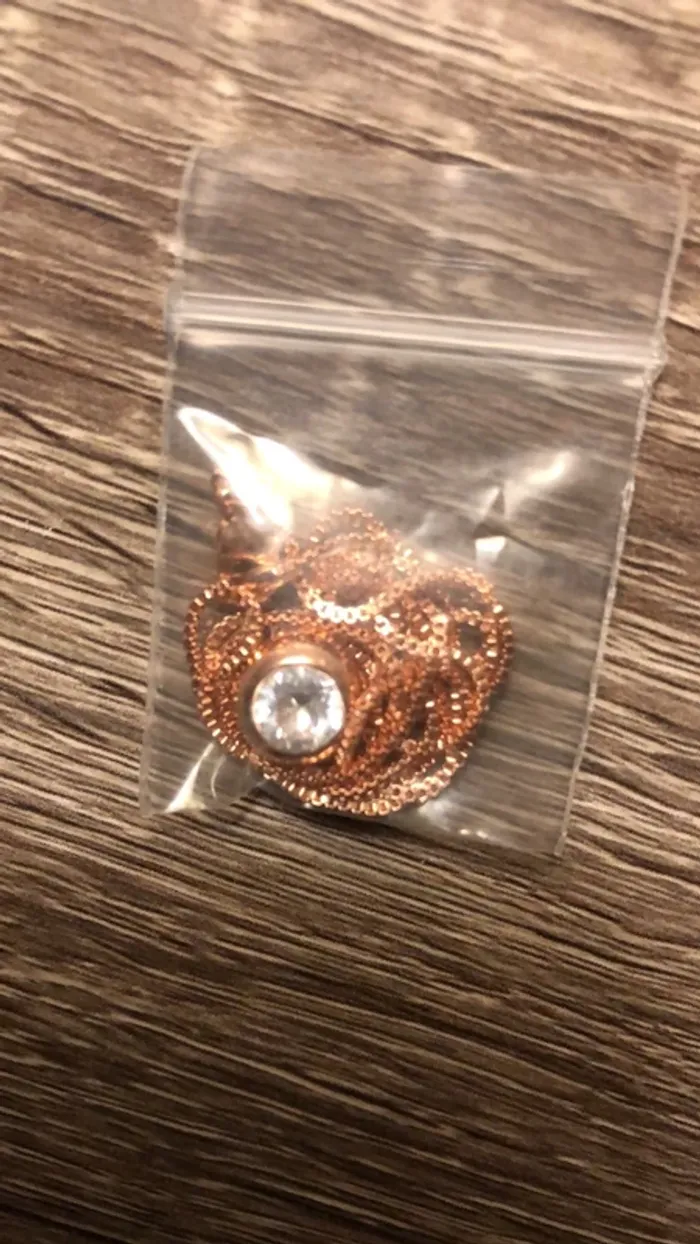 Lot boucles d’oreilles et colliers - photo numéro 9