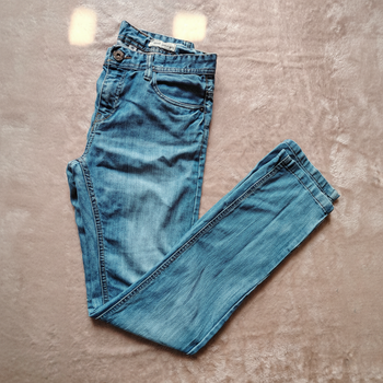 Jean slim bleu – Taille 14 ans – Coupe straight – Bon état