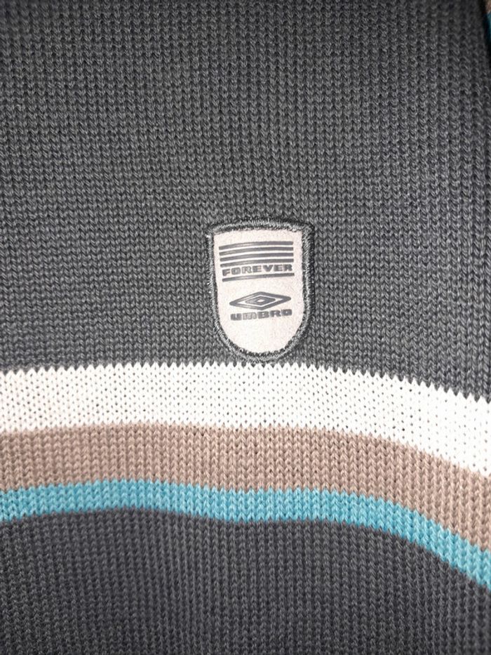 Pull umbro - photo numéro 3