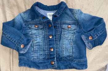 Veste en jean couleur bleu 12/18 mois