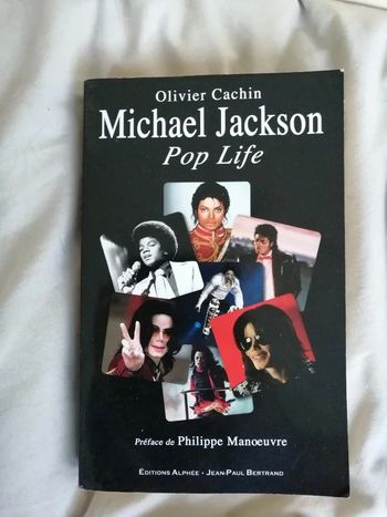 Livre sur Michael Jackson Pop Life