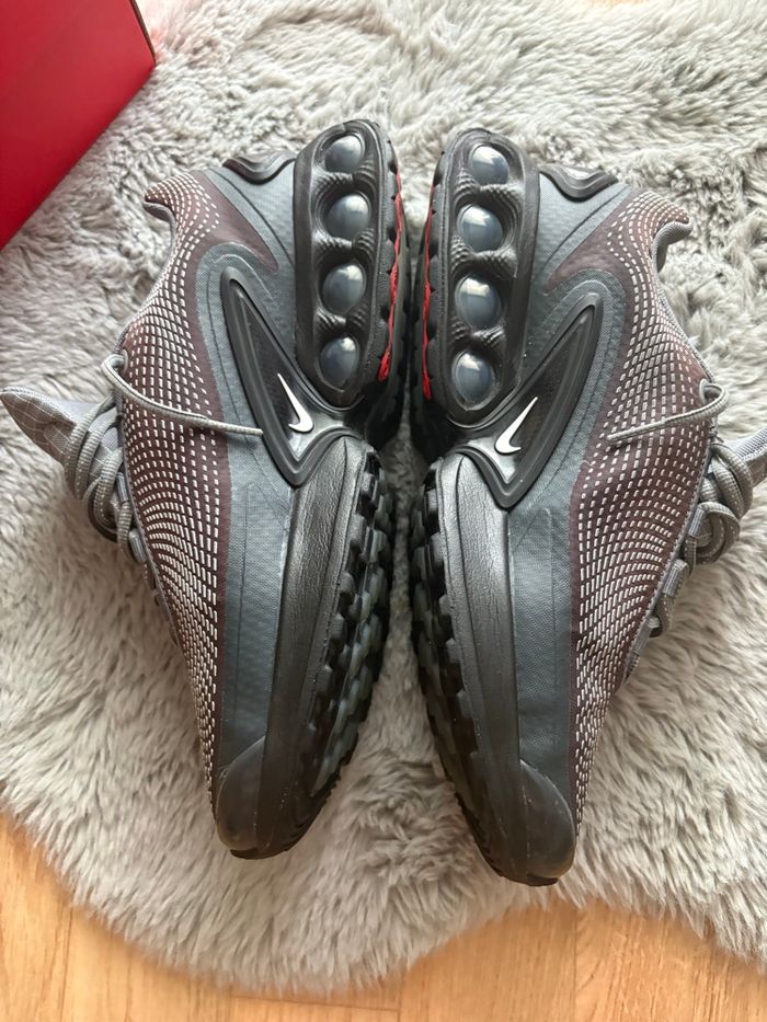Baskets Nike air Max Dn taille | 43 - photo numéro 4