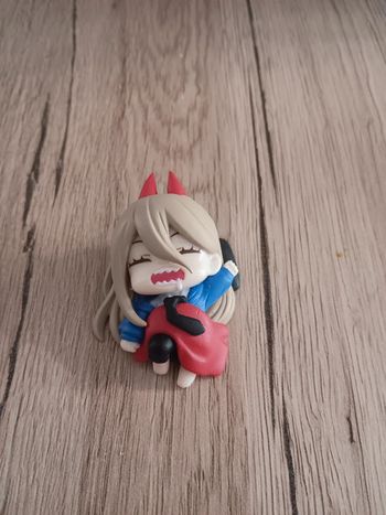Petite figurine chainsawman power