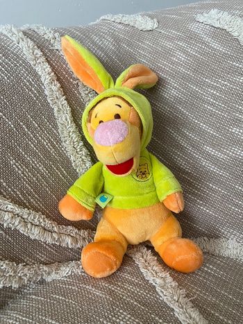 Peluche doudou 30cm Disney tigrou tigre winnie orange vert parfait état