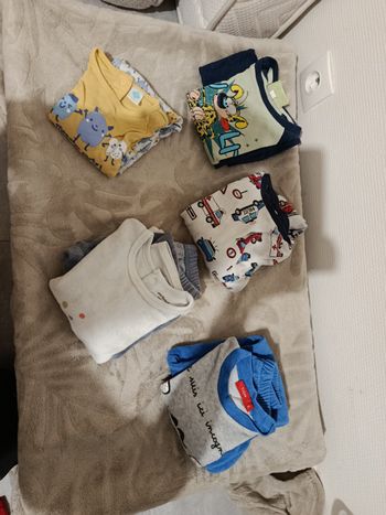Lots de 5 pyjamas 2 pièces