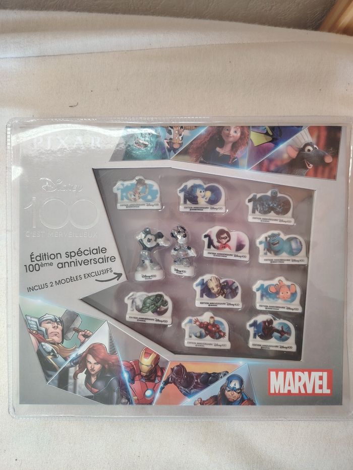 Coffret de 12 fèves Disney 100ème anniversaire neuf