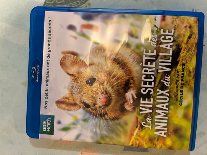 Blu ray le secret des animaux de village - photo numéro 2