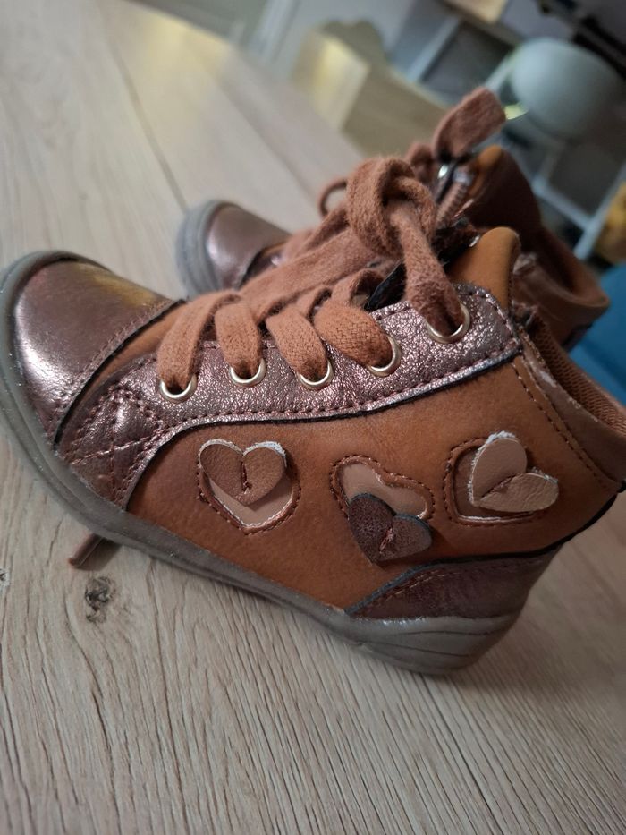 Chaussure première marche