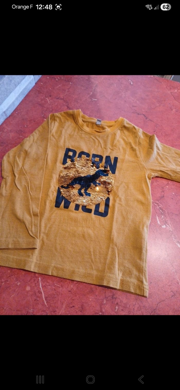 T.shirt garçon taille 5 ans