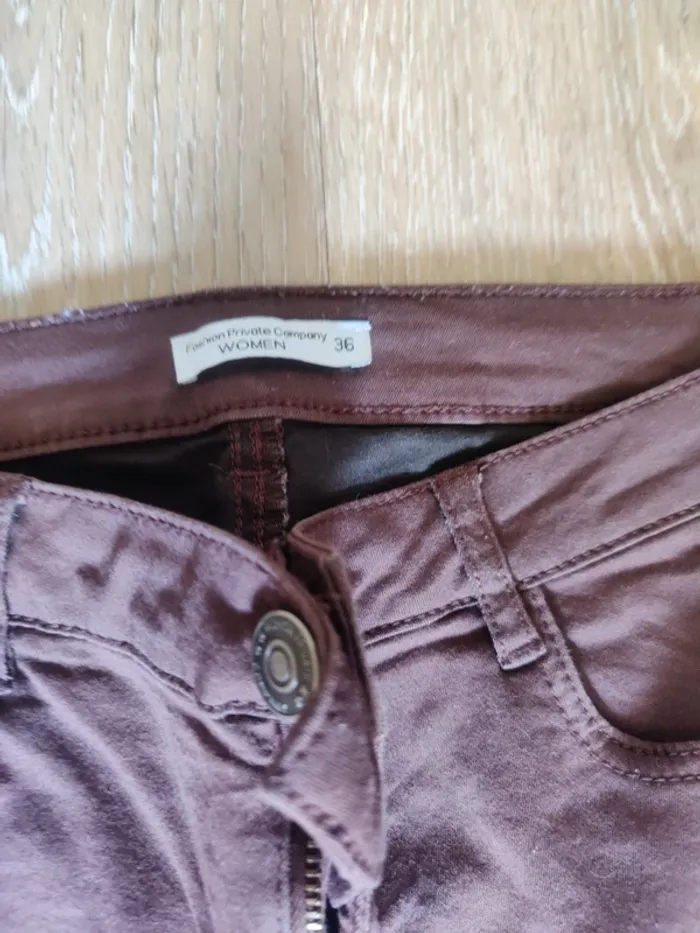 Pantalon skinny bordeaux - photo numéro 3