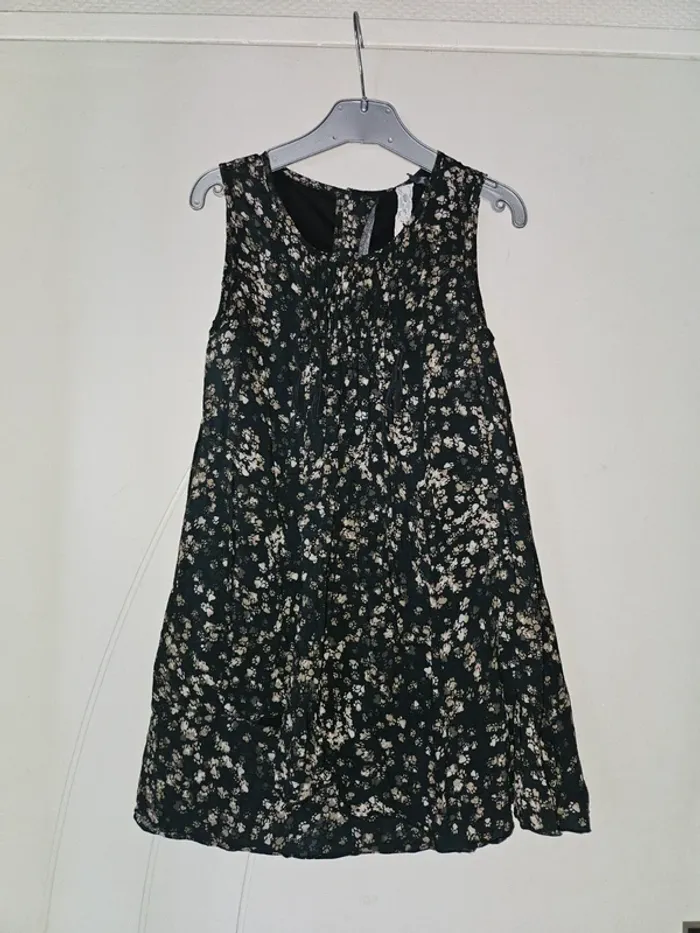 Robe noire Ikks 8/10 ans
