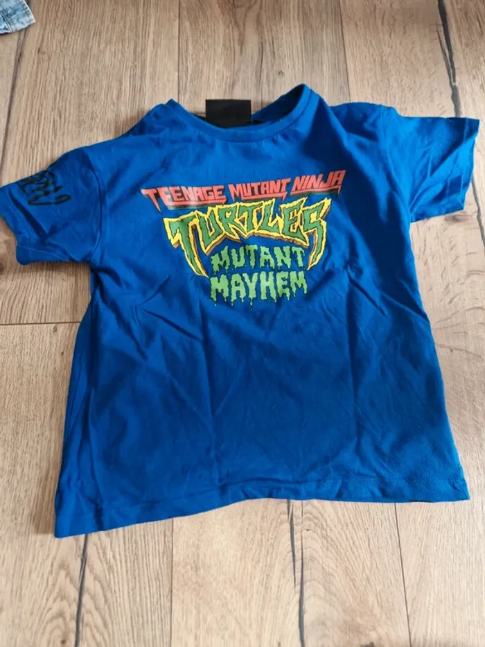 Tee-shirt